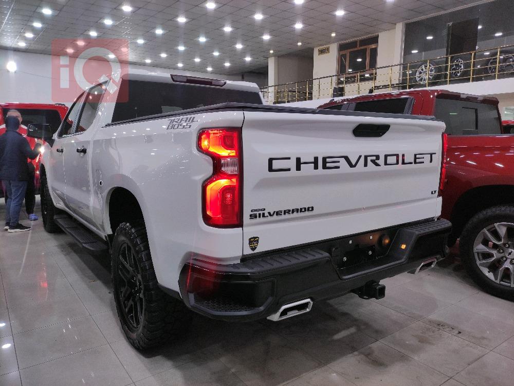 Chevrolet Silverado